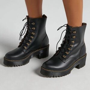 Brand new and never worn Vintage Leona Dr. Marten Boots/ size US 7.